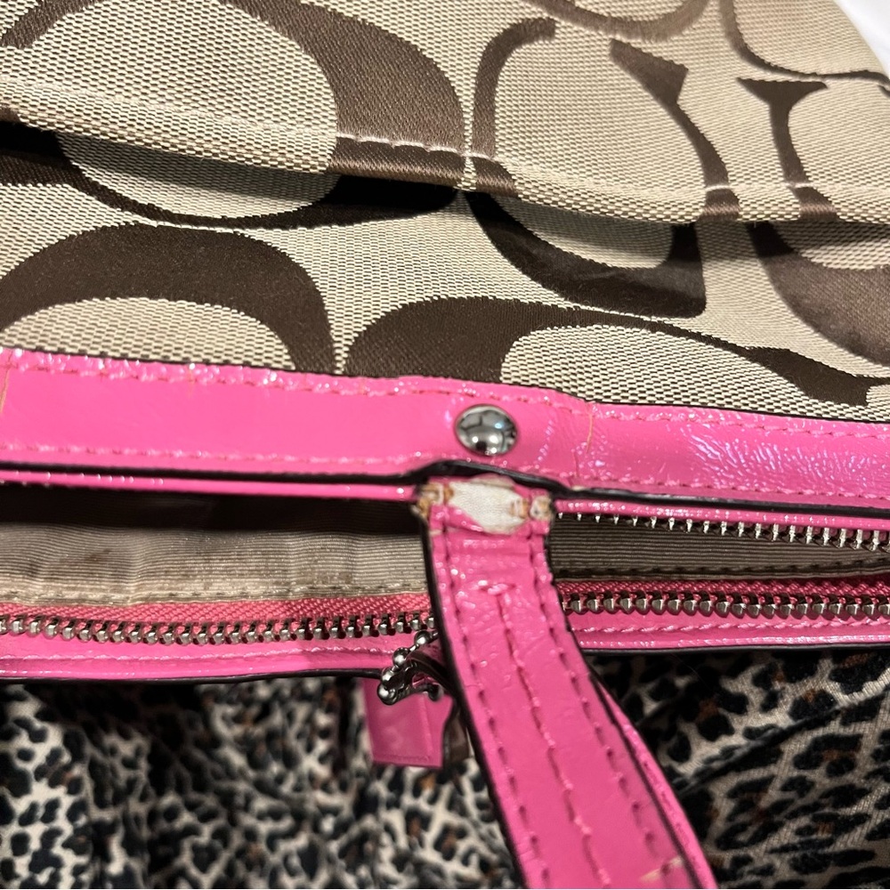 Coach Tote - Picture 8 of 9